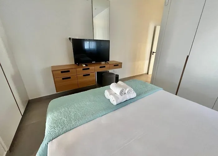 Crystal-blue-villa فيلة