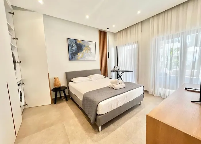 Crystal-blue-villa Vila *