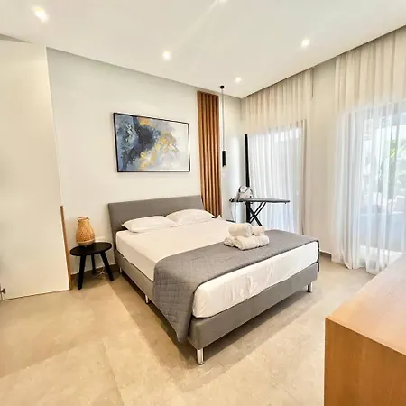 Crystal-blue-villa Villa *