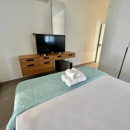 Crystal-blue-villa Villa