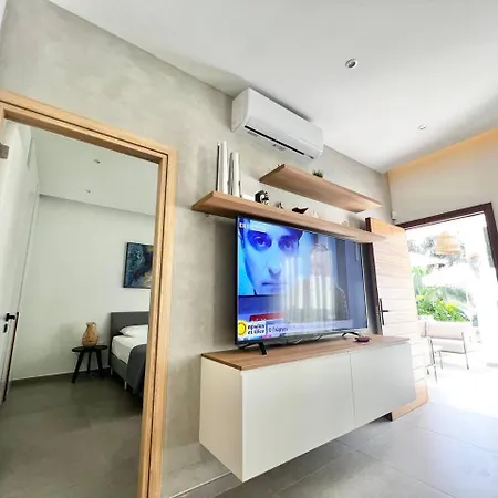 Crystal-blue-villa *