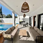 Crystal-blue-villa * Protaras